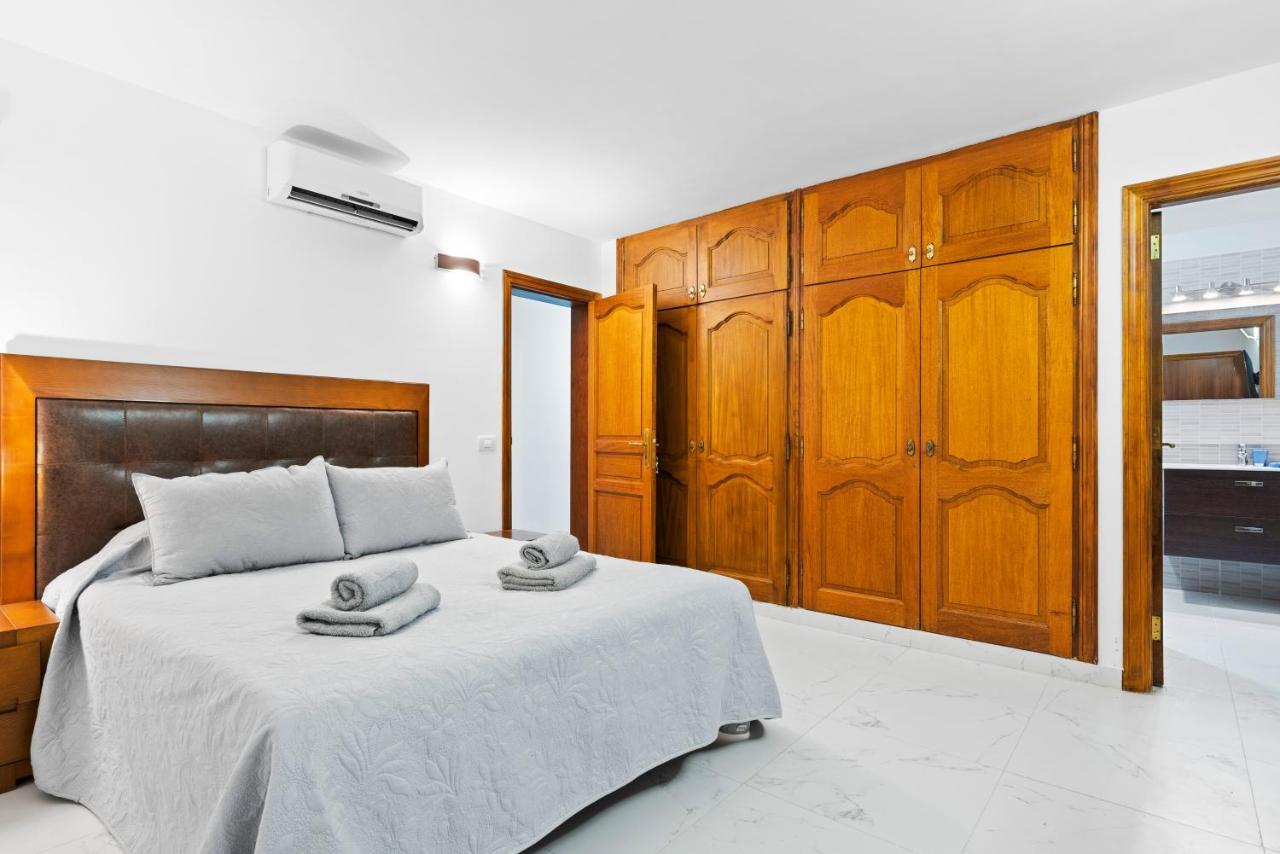 Neptuno Pool And Beach Private Access Puerto de Santiago  Esterno foto