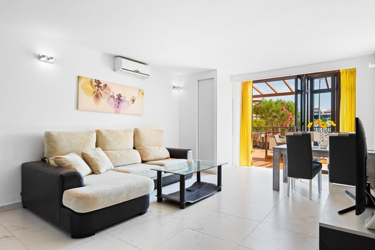 Neptuno Pool And Beach Private Access Puerto de Santiago  Esterno foto